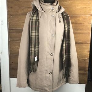 Breckenridge Tan Full Zip puffy winter Coat w/ plush Trimmed hood Size Small